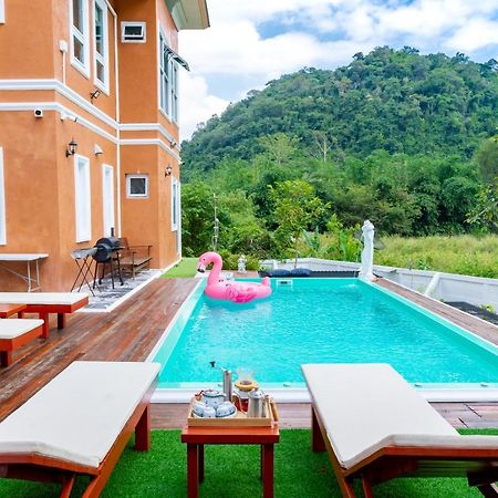 Chateau De Luxi Khao Yai - ชาโตว์ เดอ ลูซี่ เขาใหญ่ Villa Muszi Kültér fotó